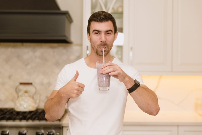 Two of the five daily meals are protocol smoothies